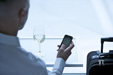 《UNYIELDER-不屈者-》将于5月推出